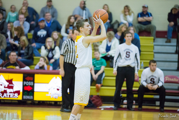 2015-12-04_SEHS Basketball vs Rootstown-9