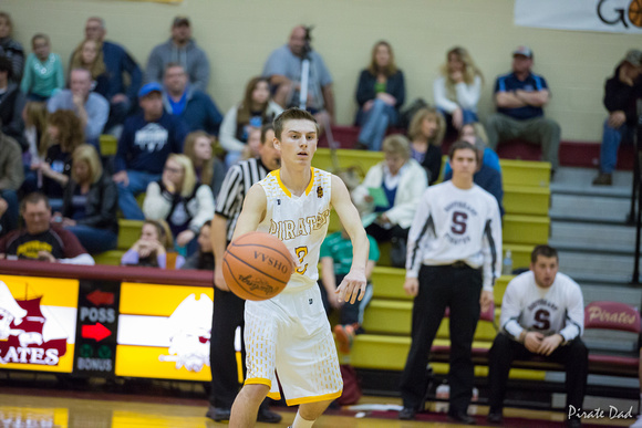 2015-12-04_SEHS Basketball vs Rootstown-10