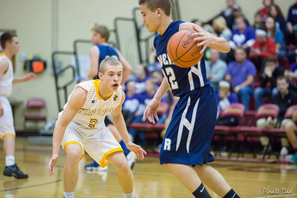 2015-12-04_SEHS Basketball vs Rootstown-7