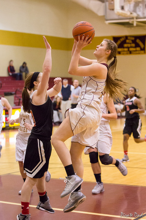 2015-02-26_SEHS Girls Basketball vs Struthers-13