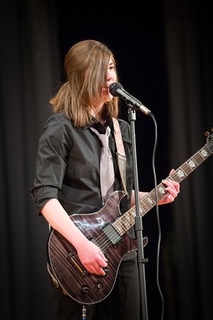 2015-02-12_SEHS Talent Show-26